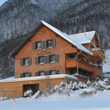 Haus Brugga Apartment